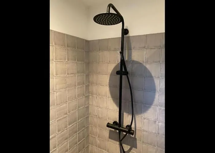 Stijlvol Huisje Met Veranda! Tuynloodz C