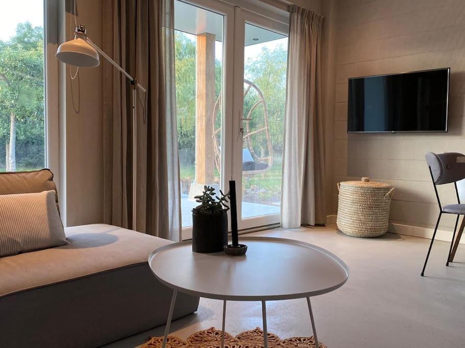 Apartment Stijlvol Met Veranda! Tuynloodz C Beers (North Brabant)